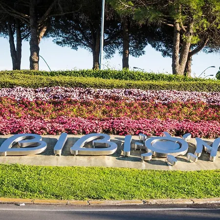 Apartmán Two- Bedroom Flat With Sea View In Bibione